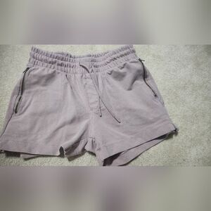 NWOT: Twill shorts size small JUNIORS H&M